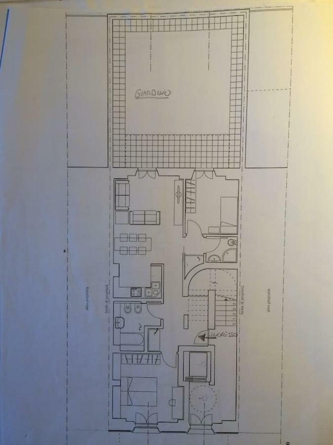 Apartment Piano Terra Con Giardino Vicino Al Mare *